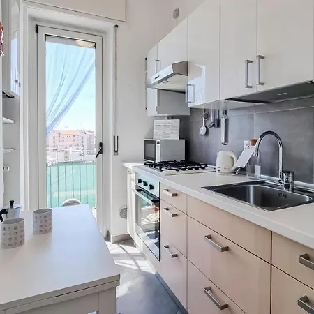 Italianway - Voghera 11 B Apartament *