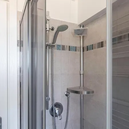 Italianway - Voghera 11 B Apartament